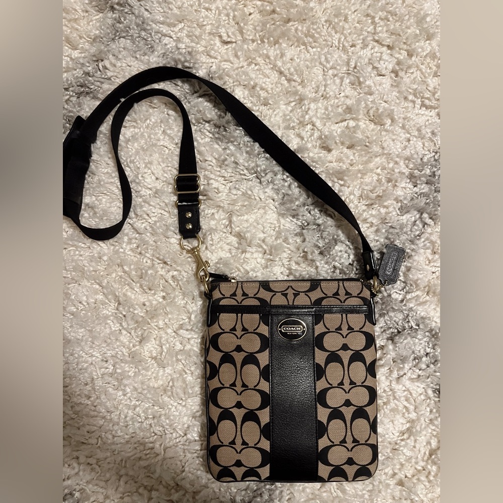 Coach crossbody purse
